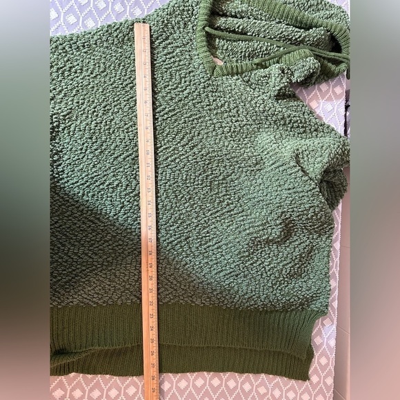 Peach Love California Women’s Green Popcorn Knit Hooded Tunic Size Small - Picture 7 of 9